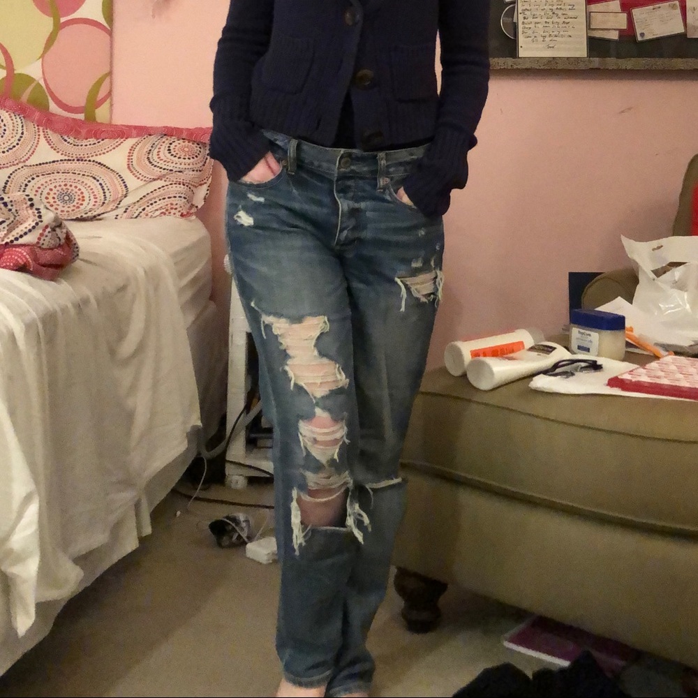 American Eagle Distressed Boyfriend Jeans